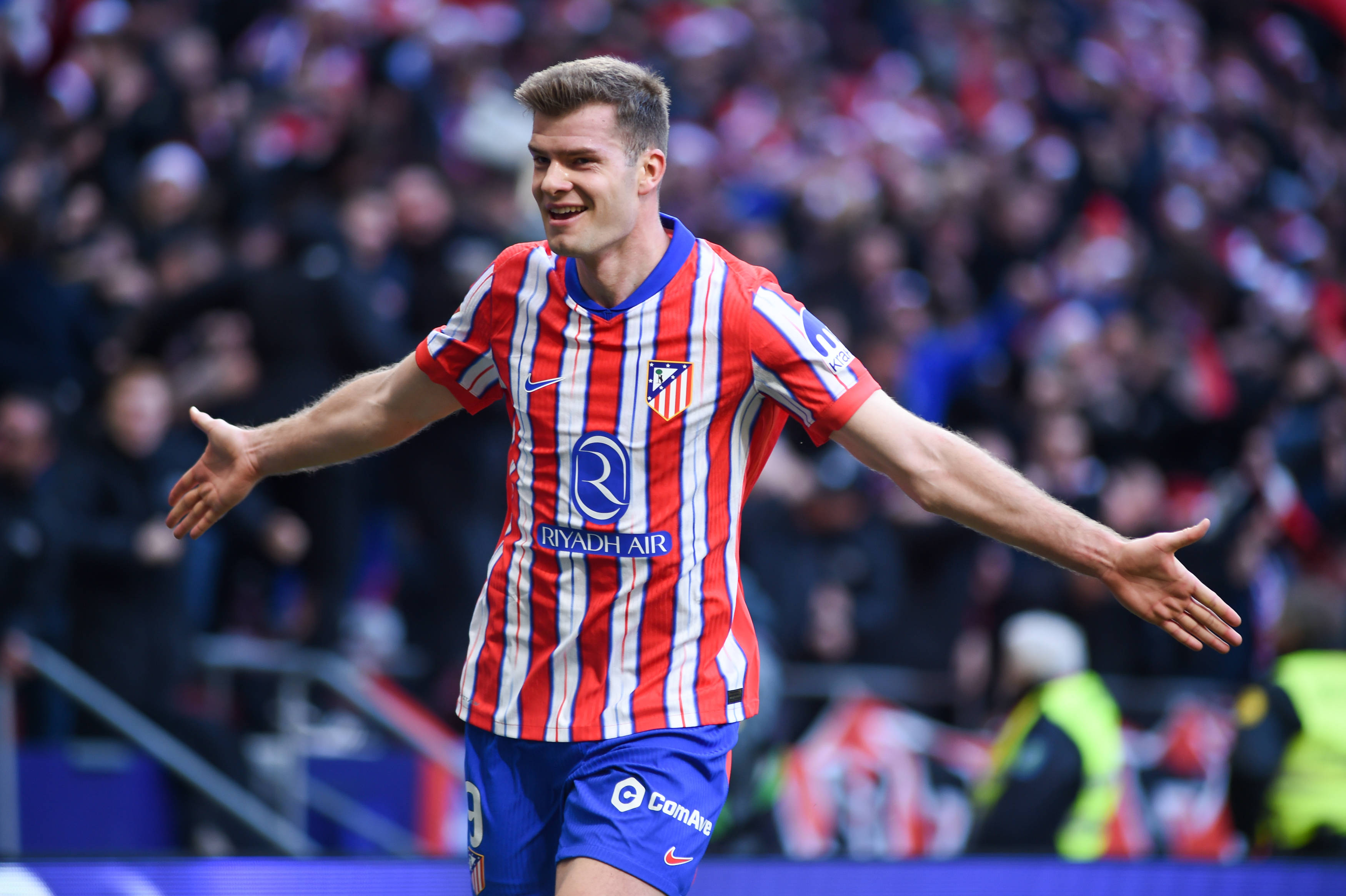 开云注册入口-华盛顿奇才围绕欧超杯复出首秀赛后上海海港遗憾出局——西甲节点到来，今晨马德里竞技备战国王杯直接炸裂的简单介绍-开云注册入口